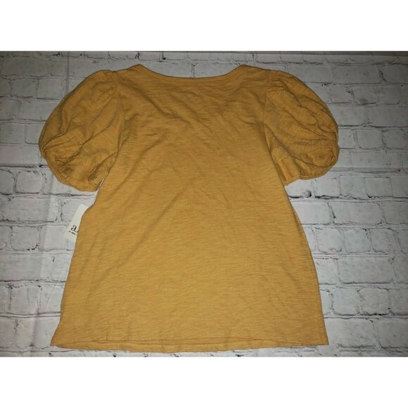 Nwt A.N.A. Women's Size XS Mustard Twisted Puff Sleeve Short Sleeve Blouse - Picture 2 of 3